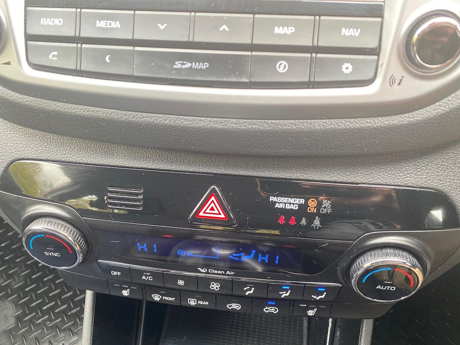 Used Hyundai TUCSON 2017 for sale - 76478201: Photo 12