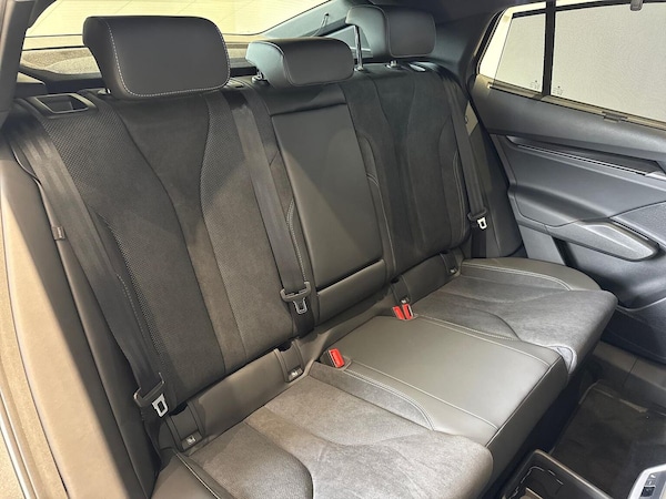 Used Skoda Enyaq 2025 for sale - 75475628: Photo 18