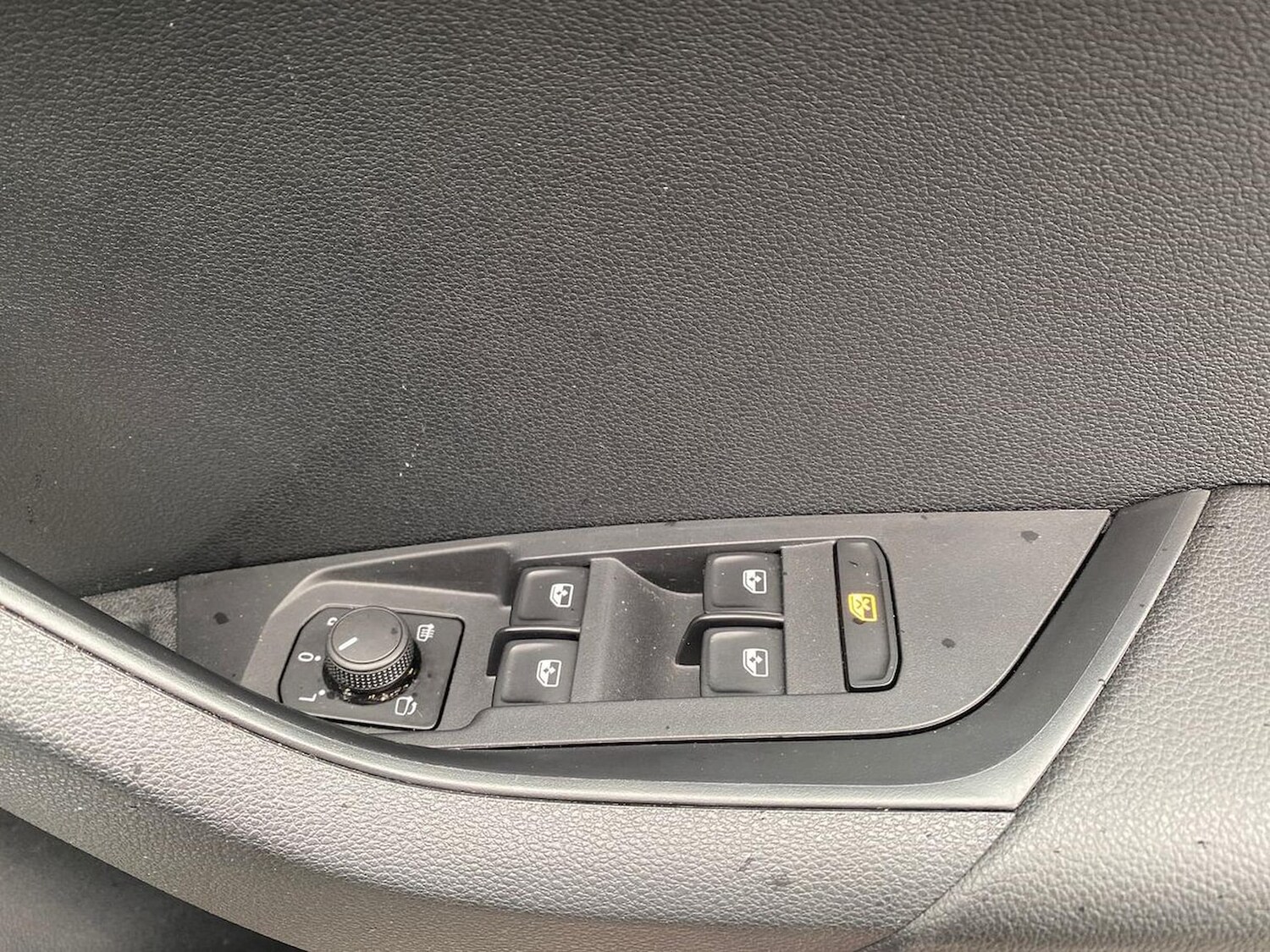 Used Skoda Karoq 2022 for sale - 78193281: Photo 21