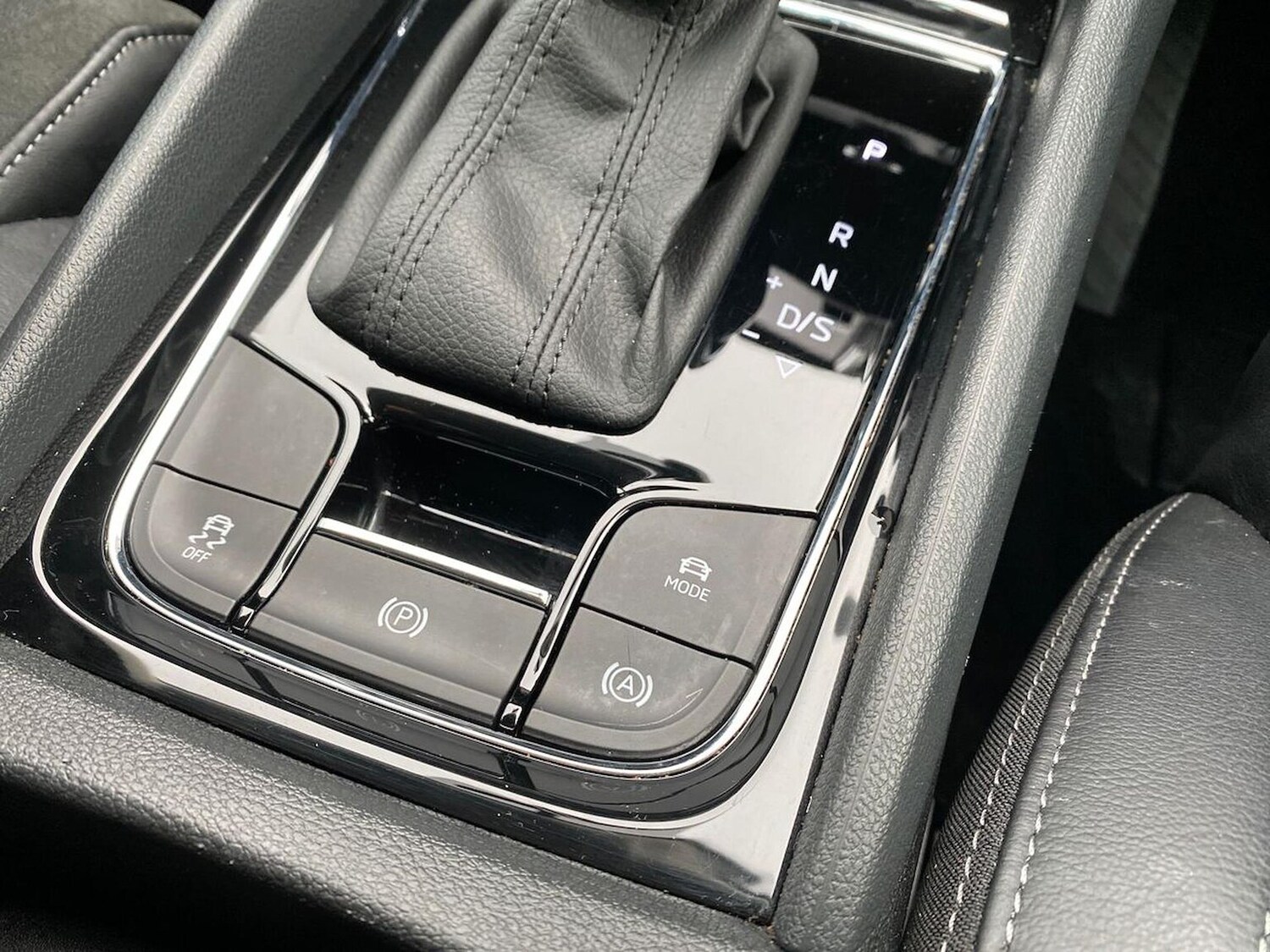 Used Skoda Karoq 2022 for sale - 78193281: Photo 43