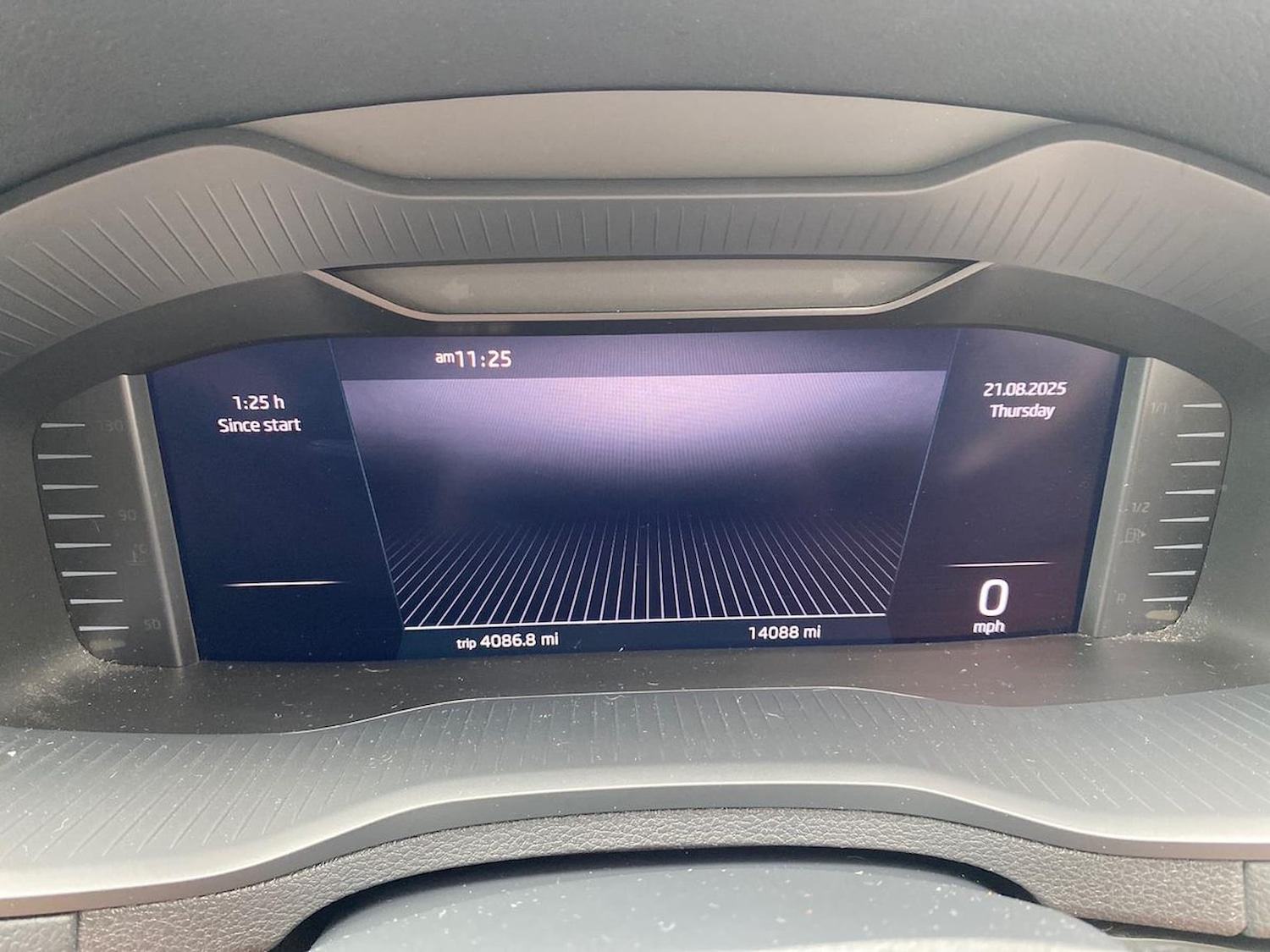 Used Skoda Karoq 2022 for sale - 76340587: Photo 12