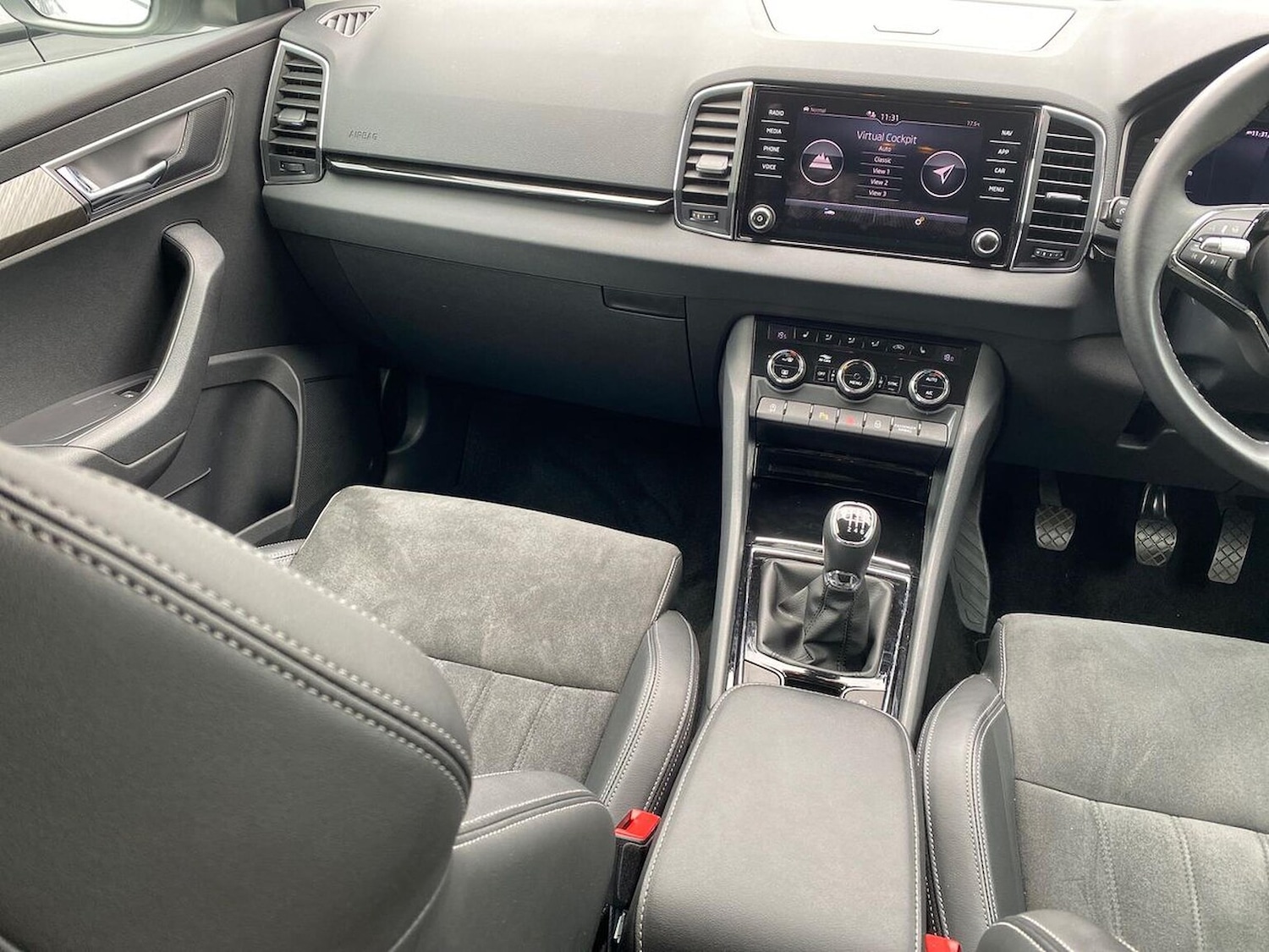 Used Skoda Karoq 2022 for sale - 76340587: Photo 15