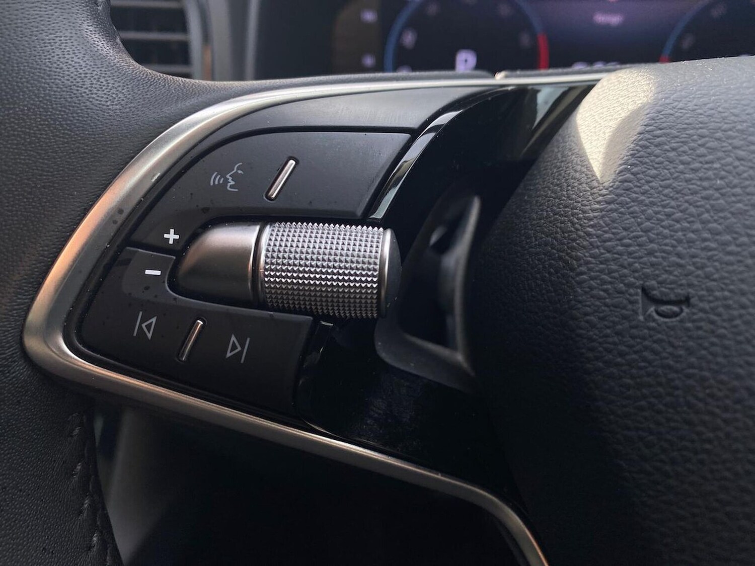 Used Skoda Karoq 2024 for sale - 76430762: Photo 27