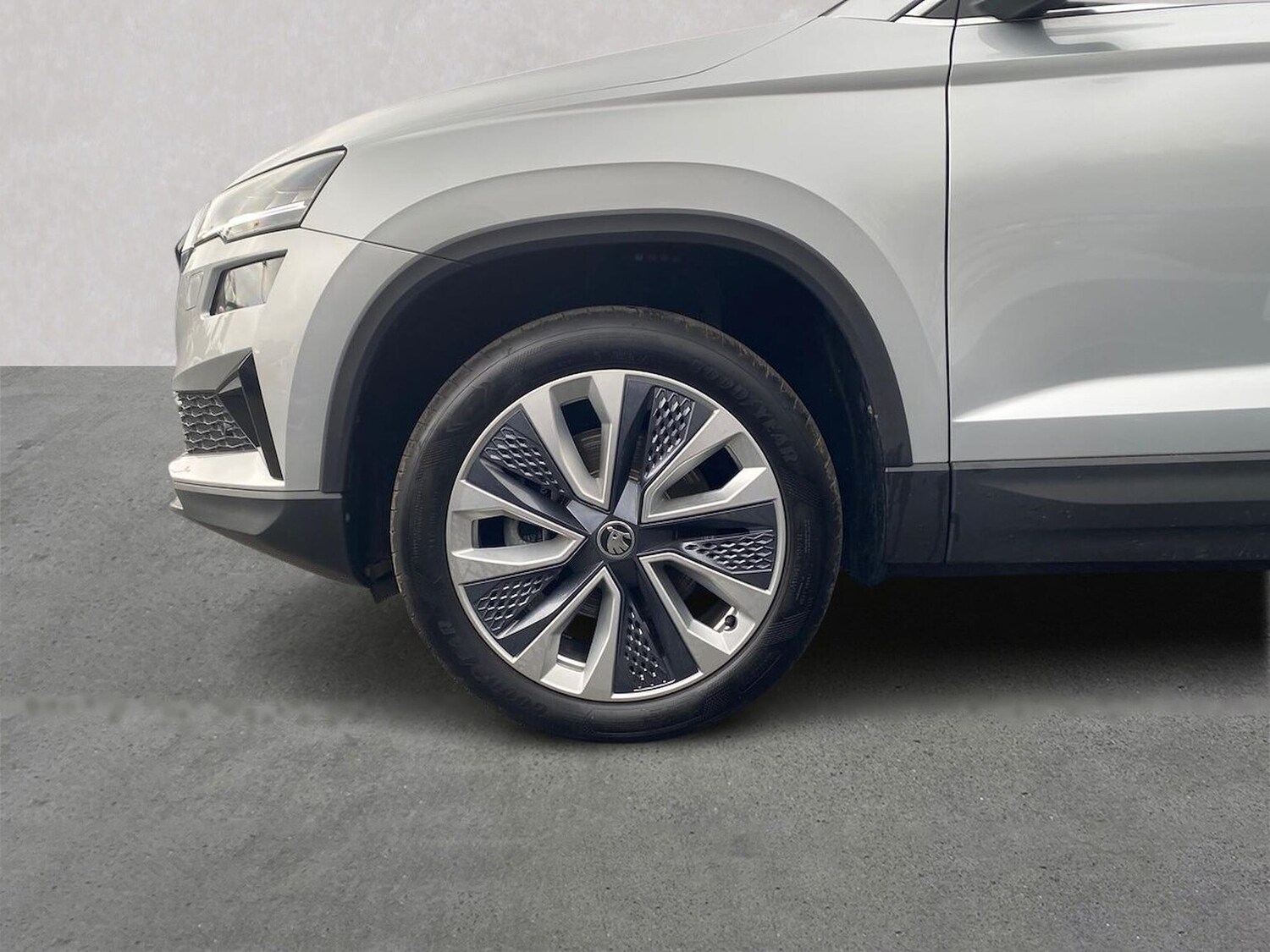 Used Skoda Karoq 2024 for sale - 77872125: Photo 7