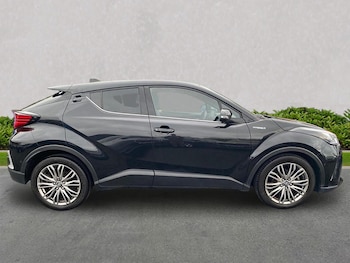 Used Toyota C-HR 2021 for sale - 76478198: Photo