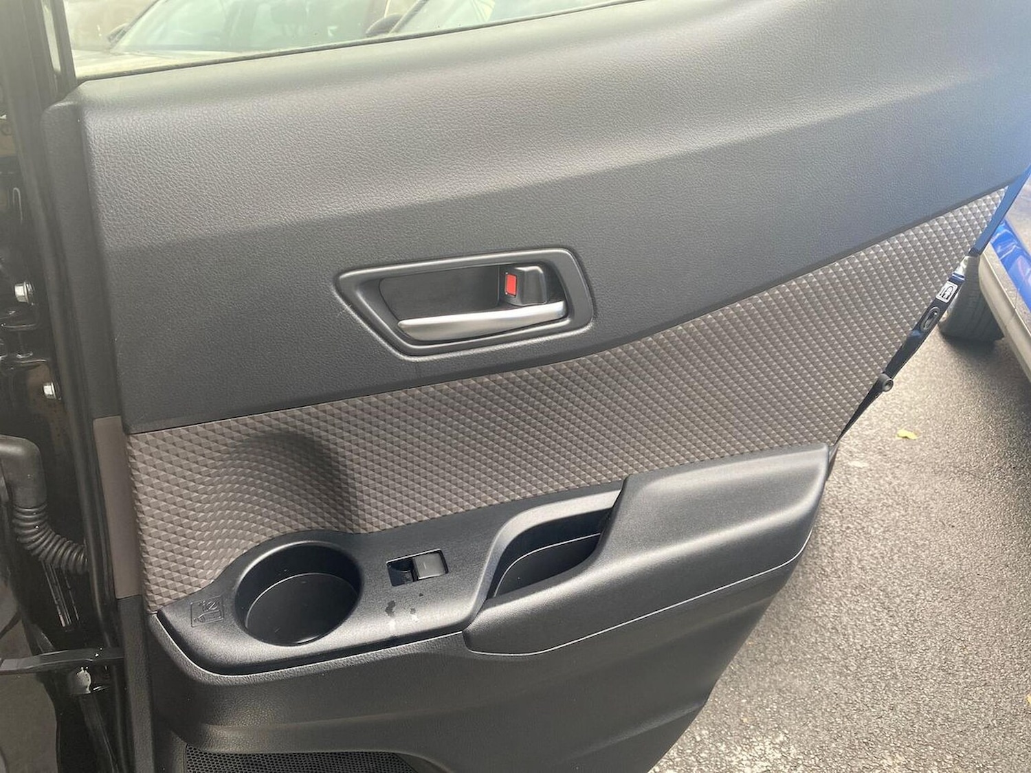 Used Toyota C-HR 2021 for sale - 76478198: Photo 42