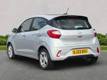Used Hyundai i10 2022 for sale - 79628181: Photo