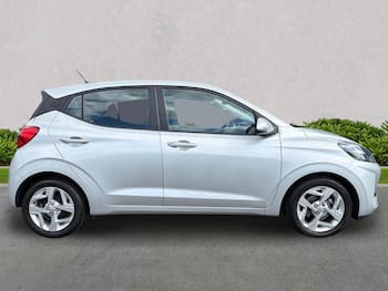 Used Hyundai i10 2022 for sale - 79628181: Photo