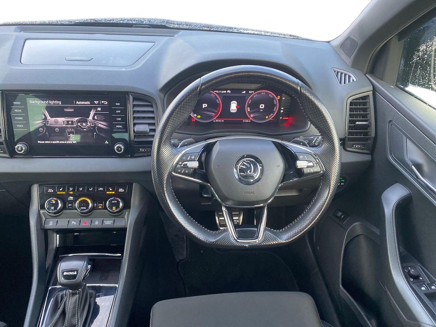 Used Skoda Karoq 2024 for sale - 76963546: Photo 11