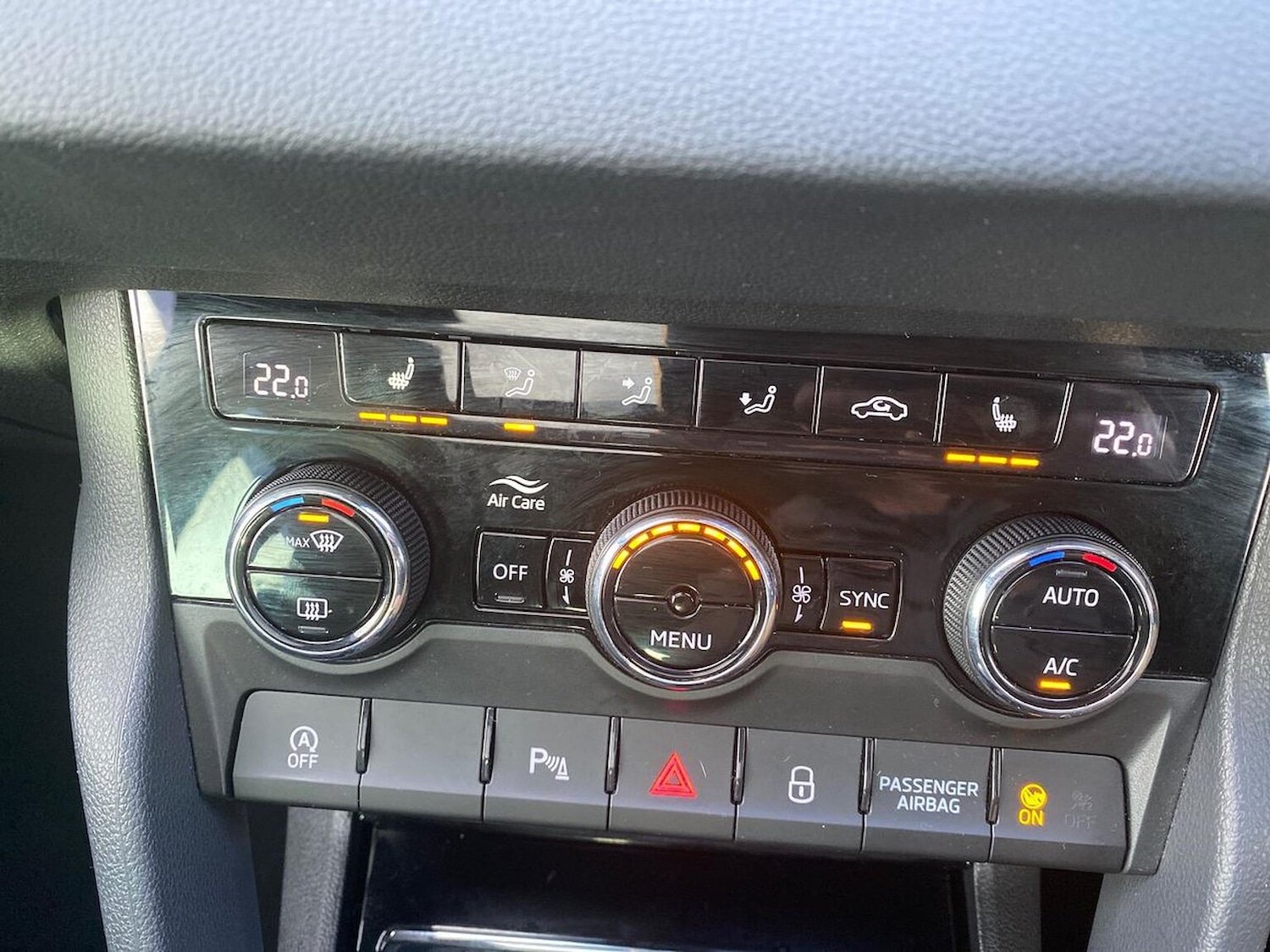 Used Skoda Karoq 2024 for sale - 76963546: Photo 14