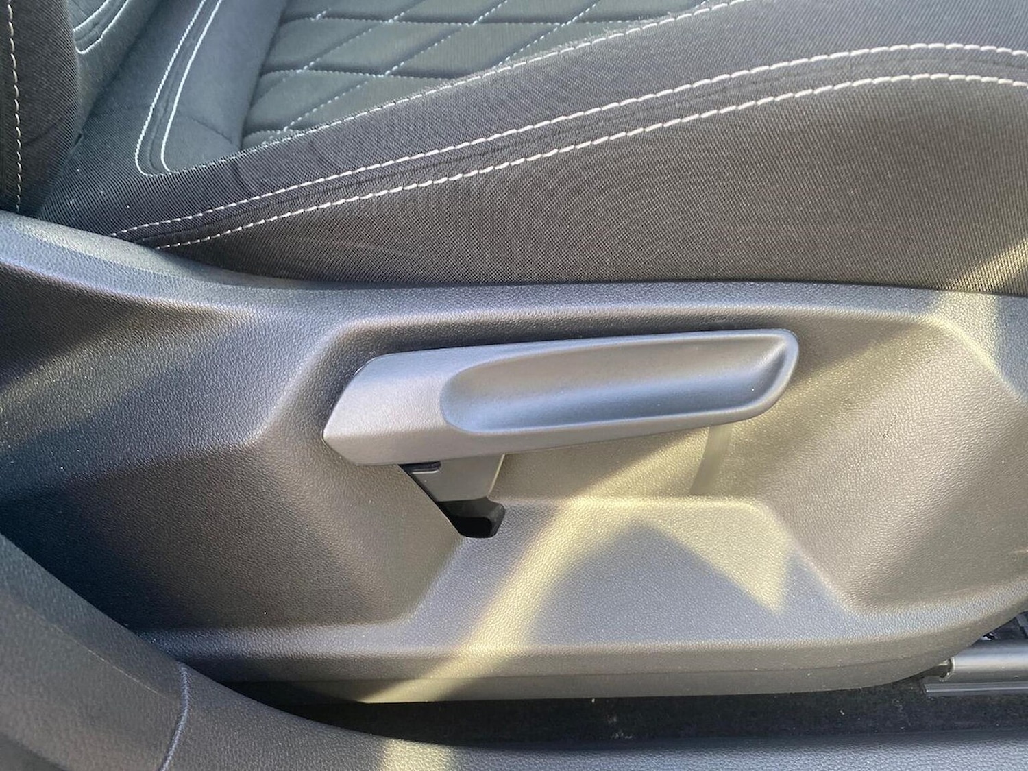 Used Skoda Karoq 2024 for sale - 76963546: Photo 31