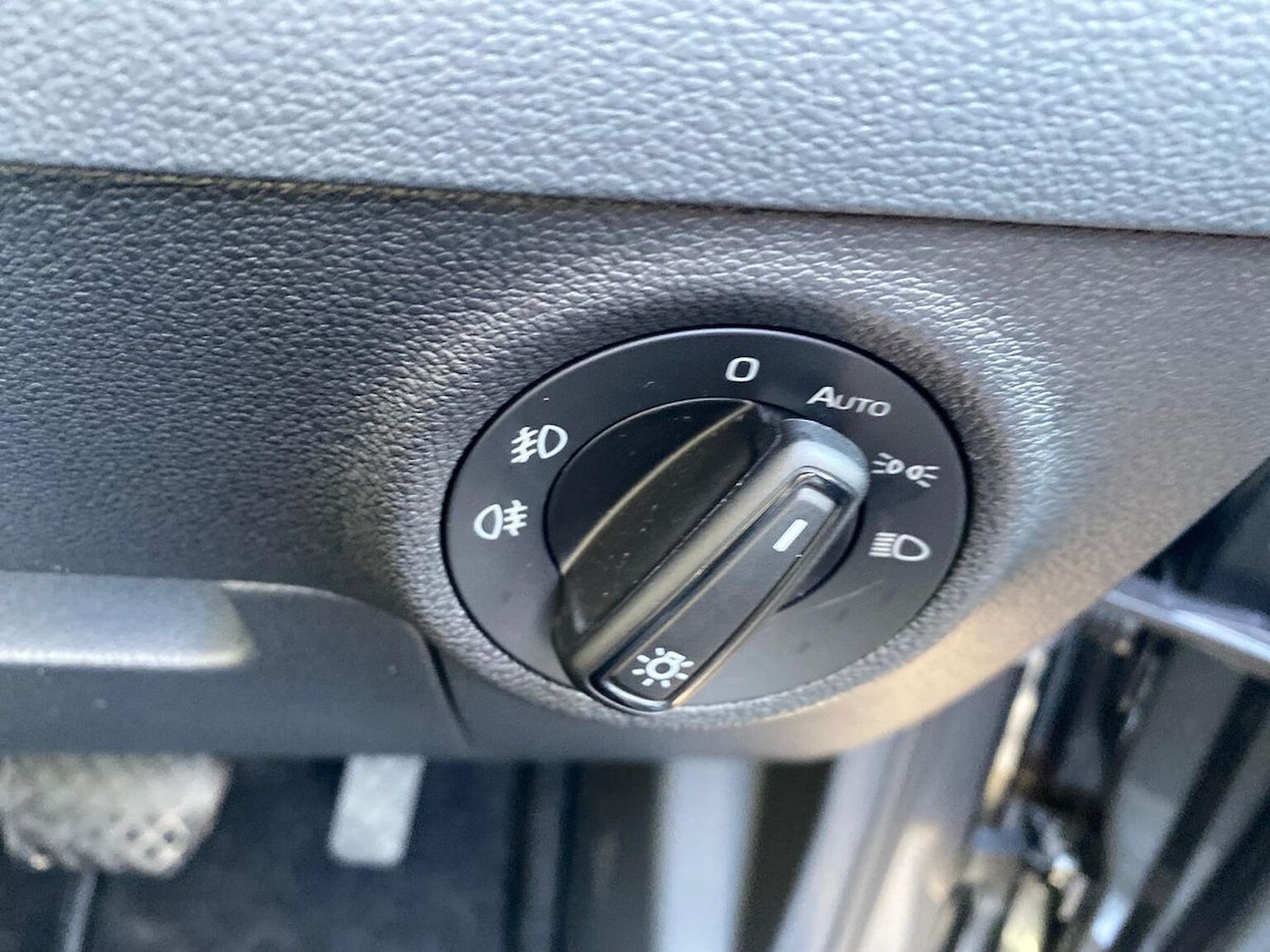 Used Skoda Karoq 2025 for sale - 76412480: Photo 23