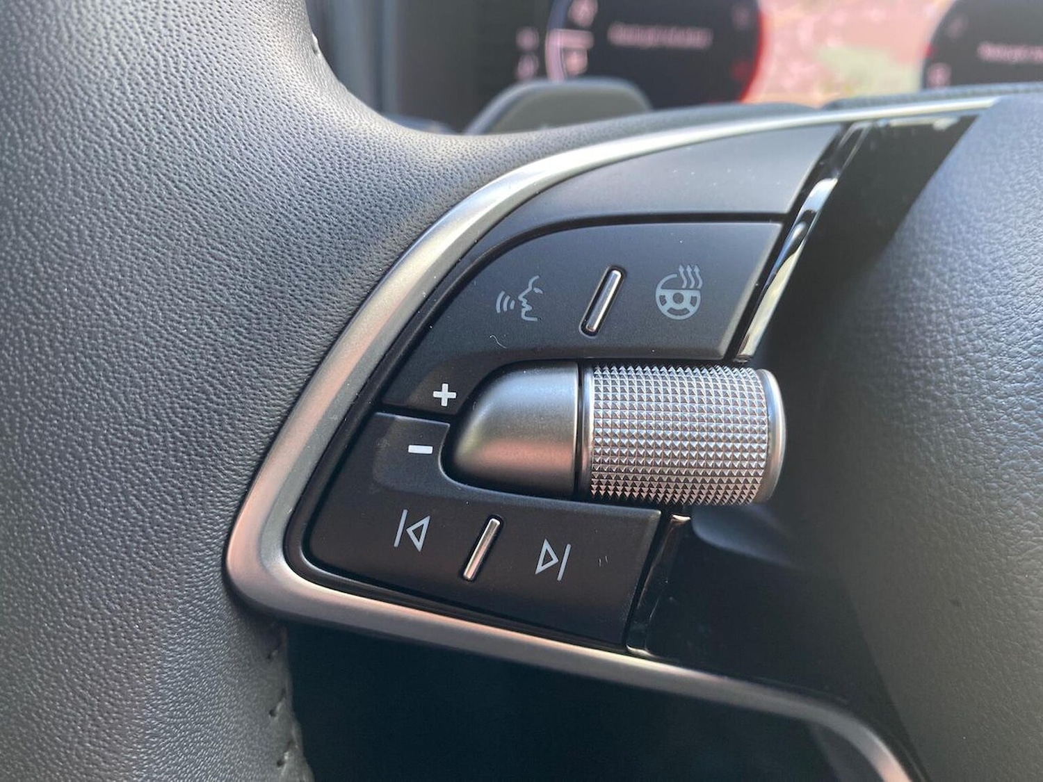 Used Skoda Karoq 2025 for sale - 76412480: Photo 28