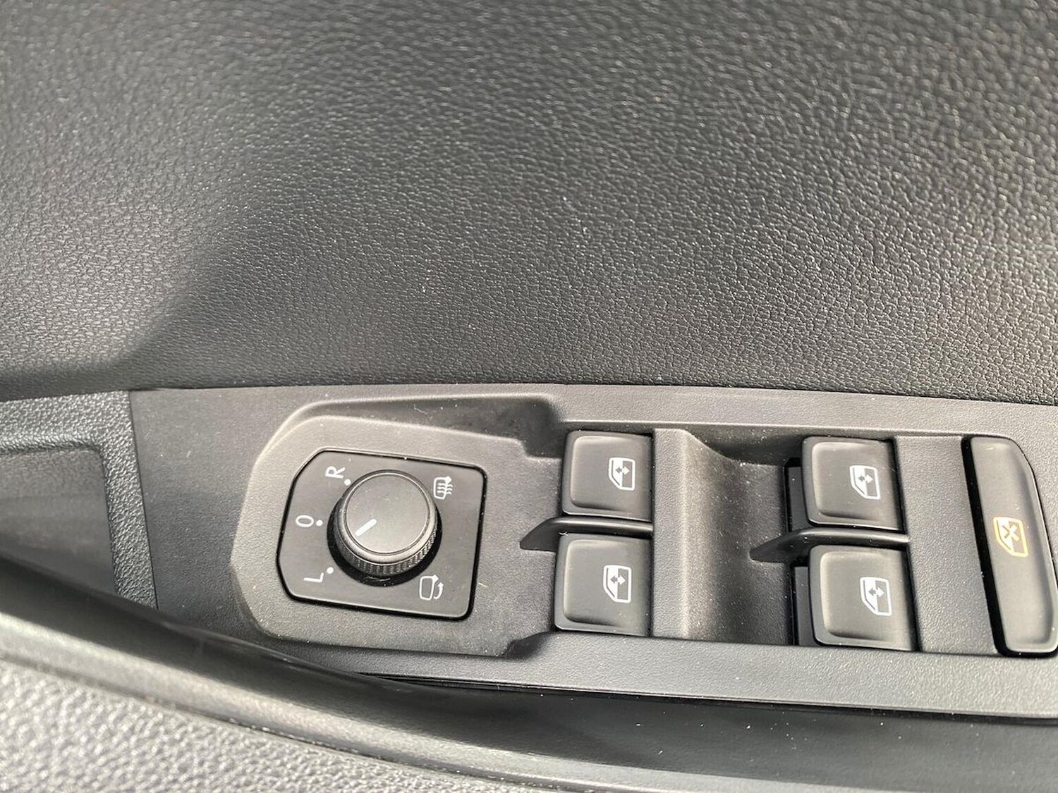 Used Skoda Karoq 2022 for sale - 76407367: Photo 21