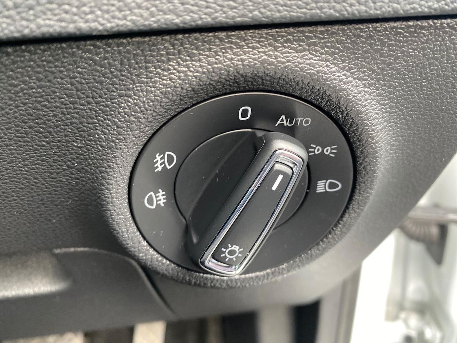 Used Skoda Karoq 2022 for sale - 76407367: Photo 22