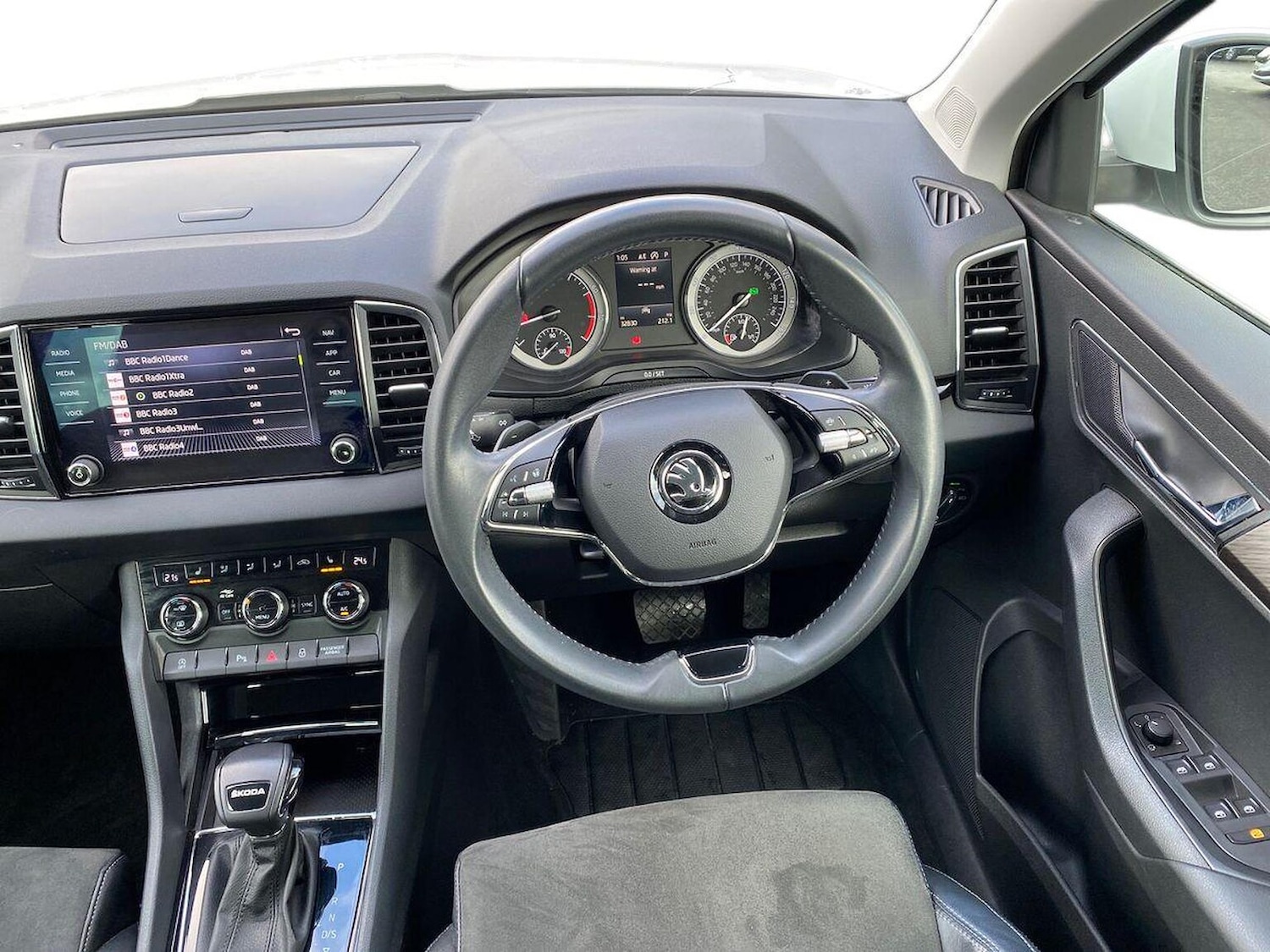 Used Skoda Karoq 2022 for sale - 76407367: Photo 9