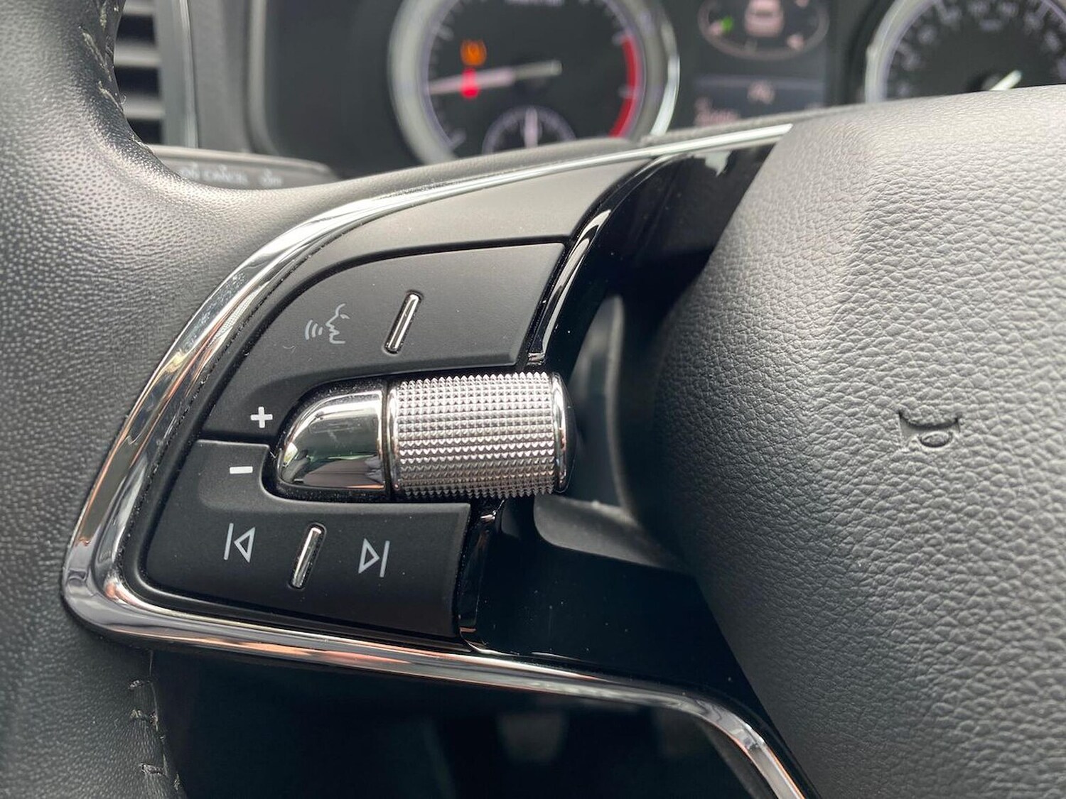 Used Skoda Karoq 2022 for sale - 78193386: Photo 28