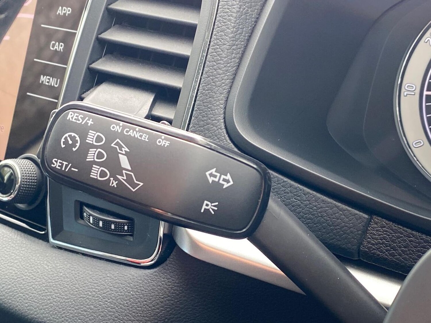 Used Skoda Karoq 2022 for sale - 78193386: Photo 30