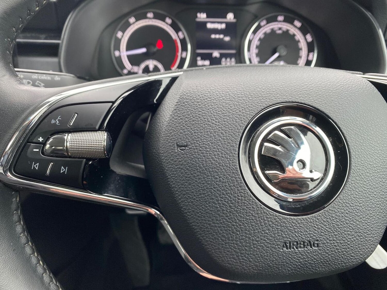 Used Skoda Kamiq 2021 for sale - 78193265: Photo 28