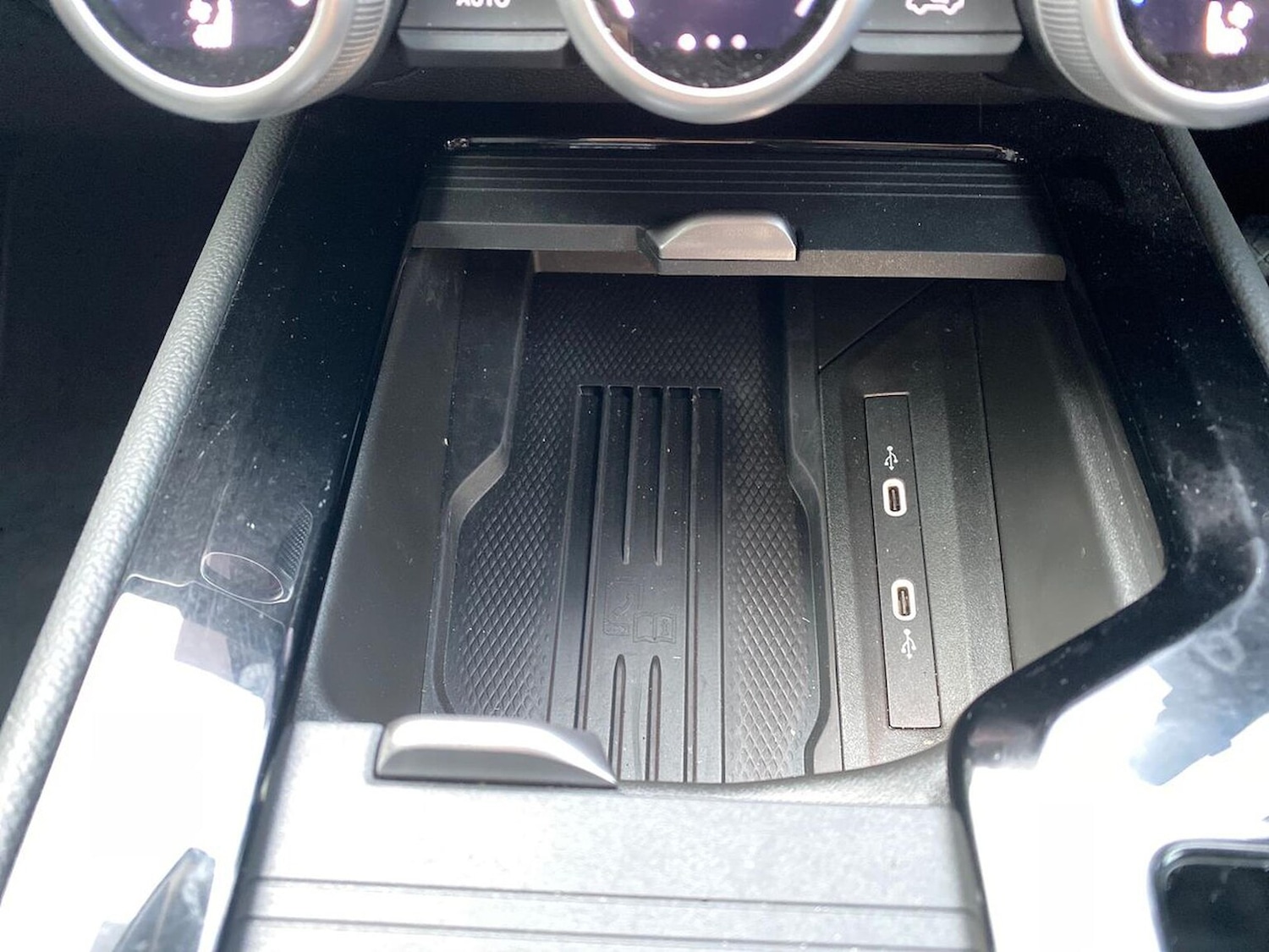 Used Skoda Superb 2024 for sale - 76859199: Photo 42