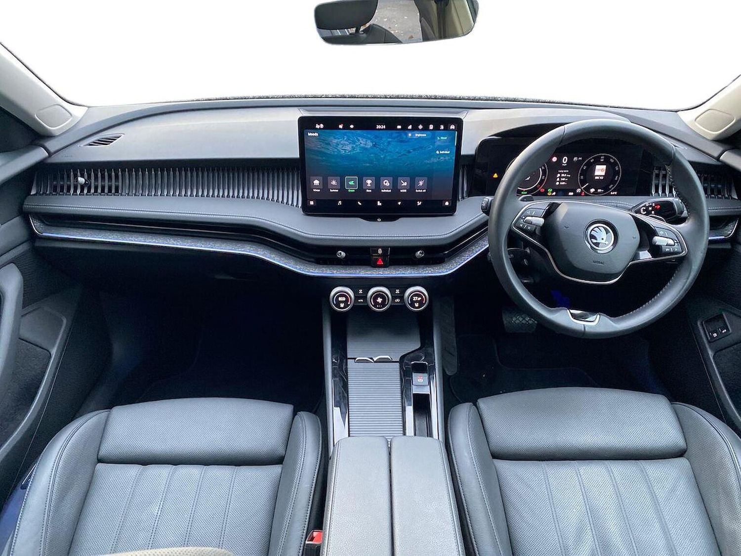 Used Skoda Superb 2024 for sale - 76859199: Photo 8