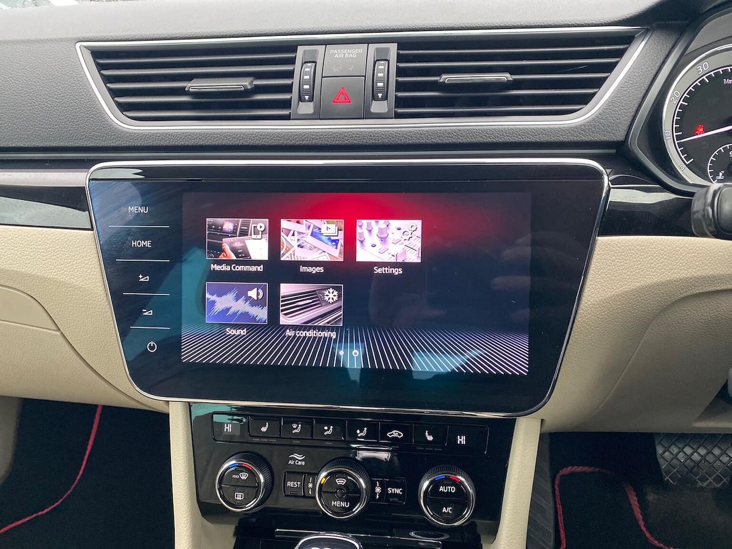 Used Skoda Superb 2018 for sale - 78139540: Photo 12