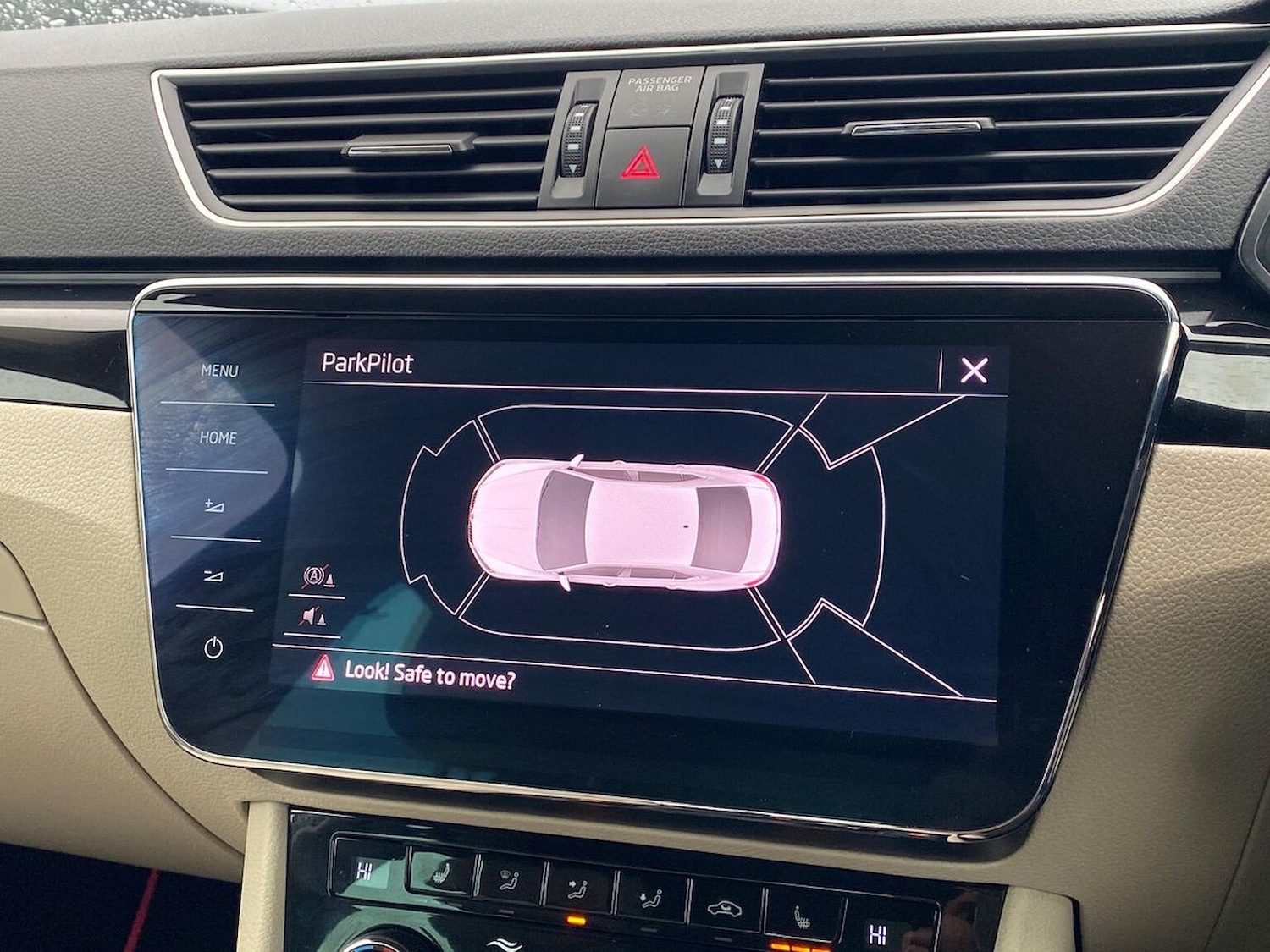 Used Skoda Superb 2018 for sale - 78139540: Photo 24