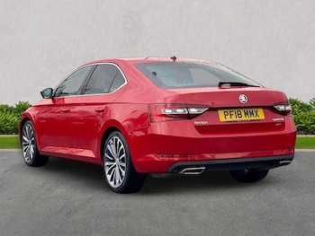 Used Skoda Superb 2018 for sale - 78139540: Photo