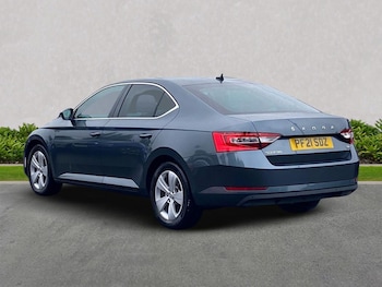 Used Skoda Superb 2021 for sale - 75996350: Photo