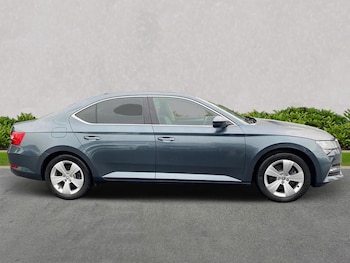Used Skoda Superb 2021 for sale - 75996350: Photo