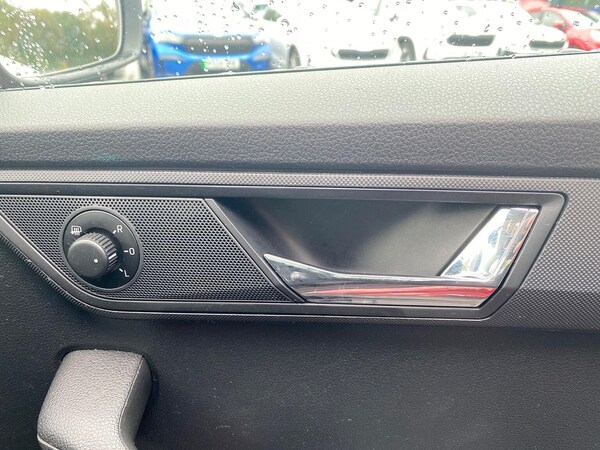 Used Skoda Fabia 2017 for sale - 76232800: Photo 42