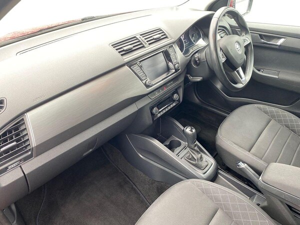 Used Skoda Fabia 2017 for sale - 76232800: Photo 9