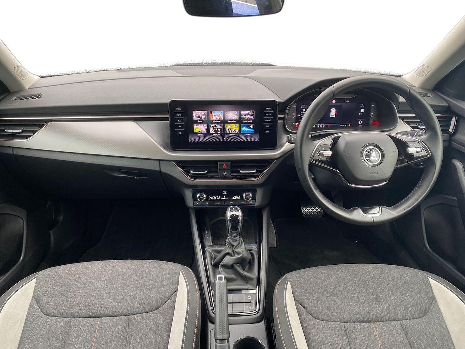 Used Skoda Kamiq 2023 for sale - 75996353: Photo 8