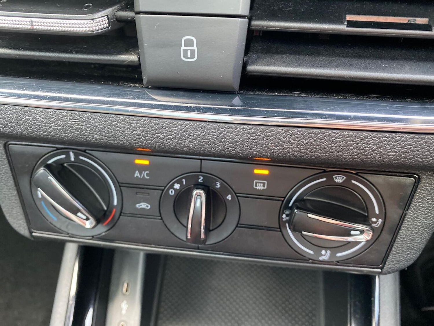 Used Skoda Kamiq 2022 for sale - 76402403: Photo 13