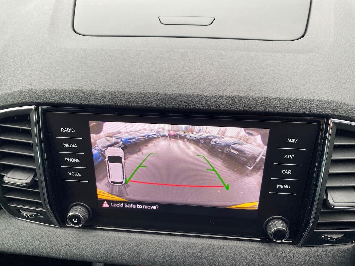 Used Skoda Karoq 2018 for sale - 76859197: Photo 23