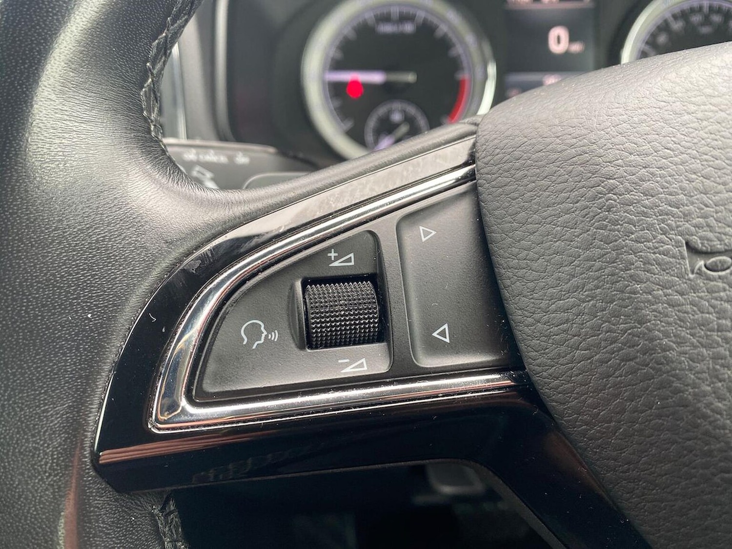 Used Skoda Karoq 2018 for sale - 76859197: Photo 27