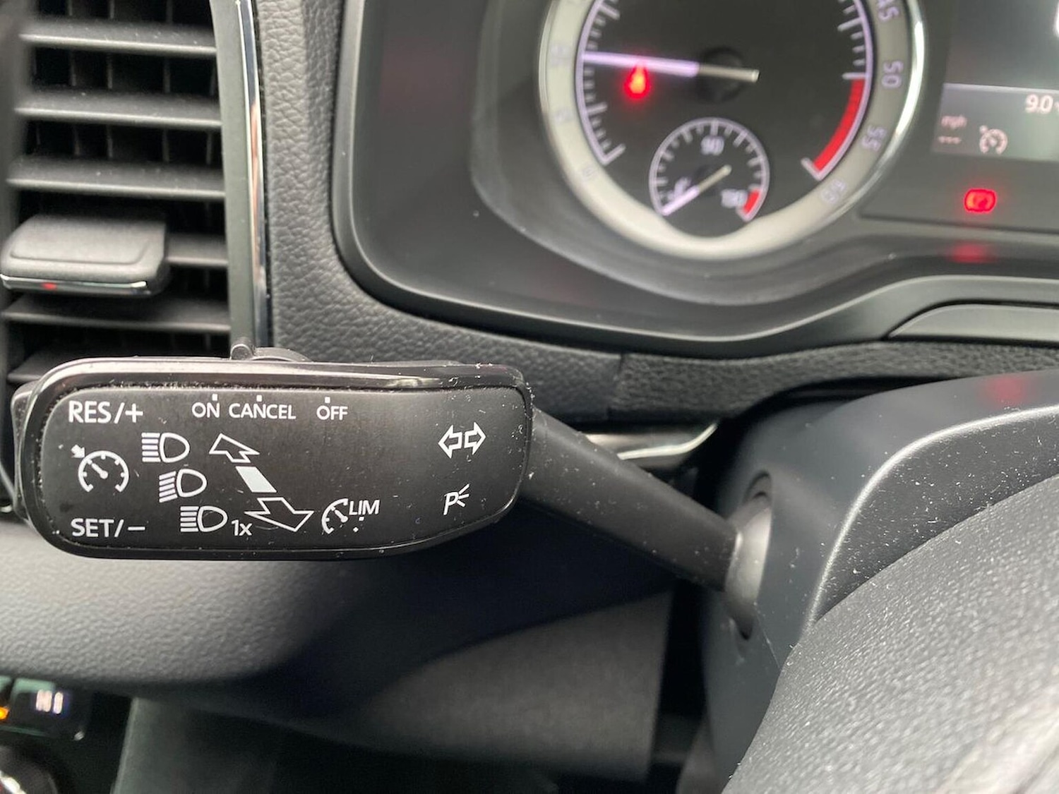 Used Skoda Karoq 2018 for sale - 76859197: Photo 29