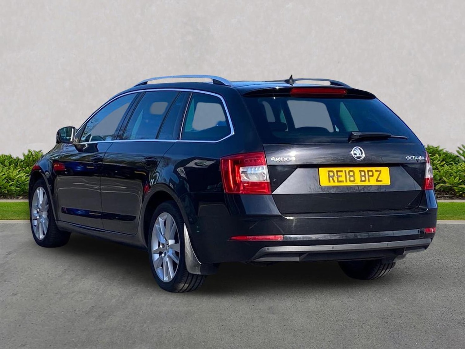 Used Skoda Octavia 2018 for sale - 78193369: Photo 2