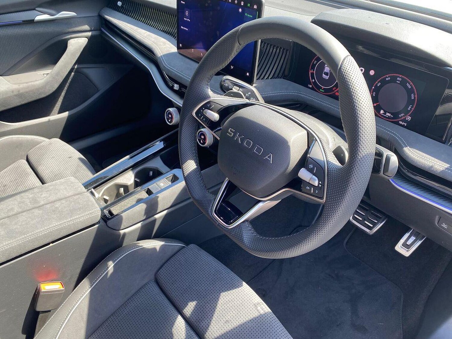 Used Skoda Superb 2025 for sale - 78193243: Photo 16