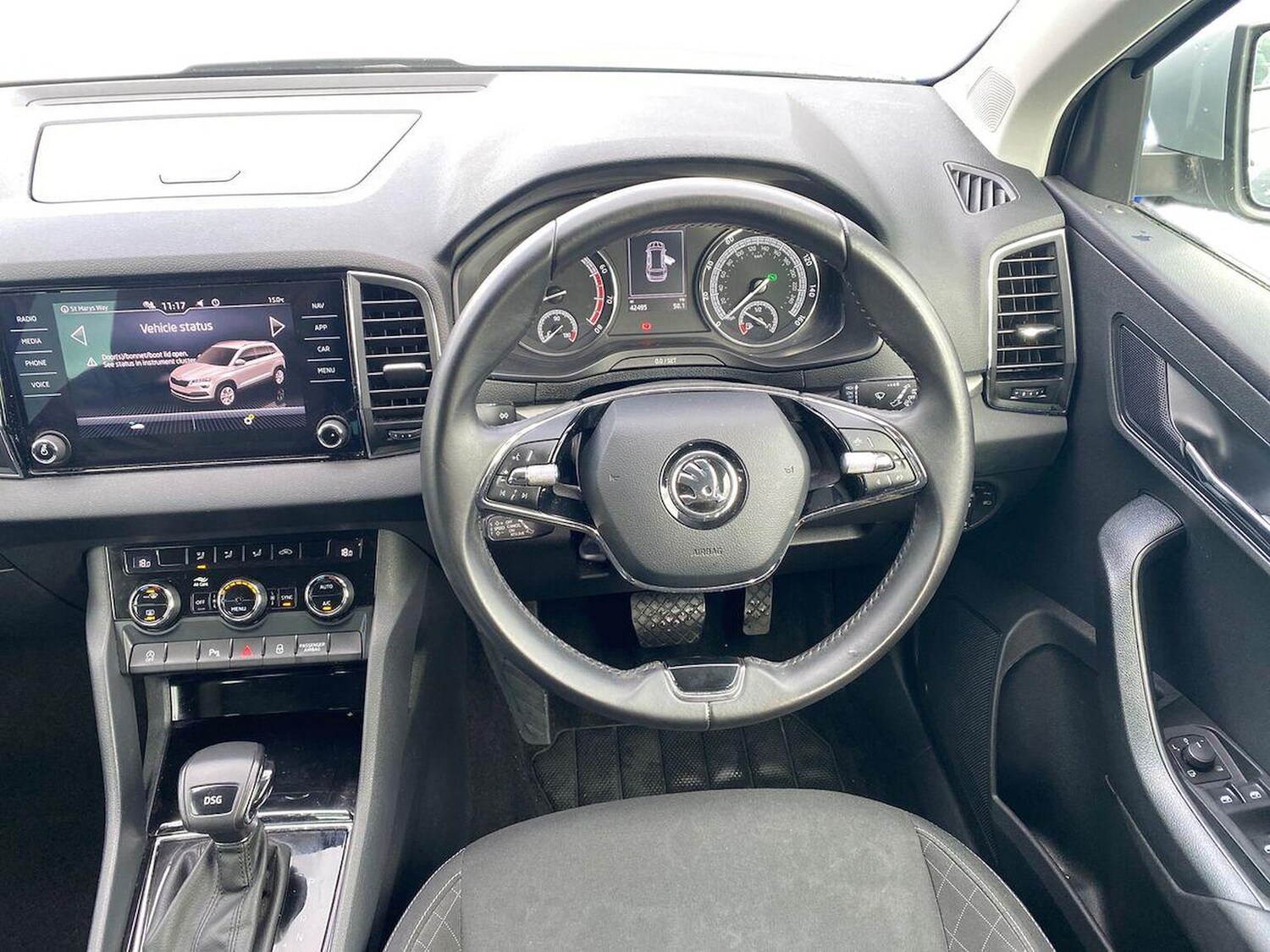 Used Skoda Karoq 2021 for sale - 76461808: Photo 9