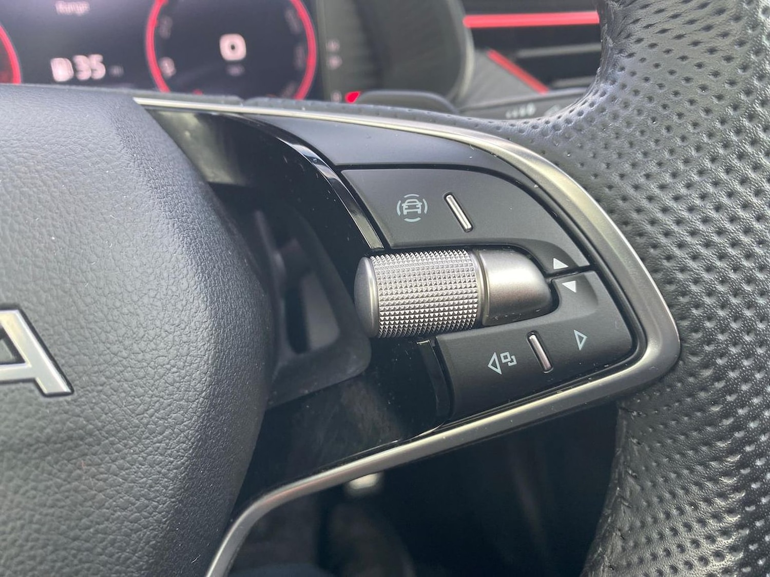 Used Skoda Kamiq 2025 for sale - 76347082: Photo 27