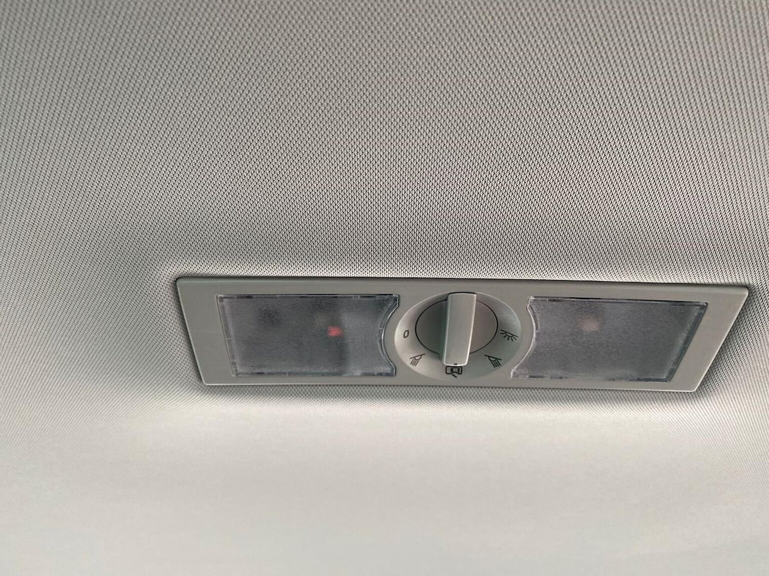 Used Skoda Karoq 2025 for sale - 76407364: Photo 42