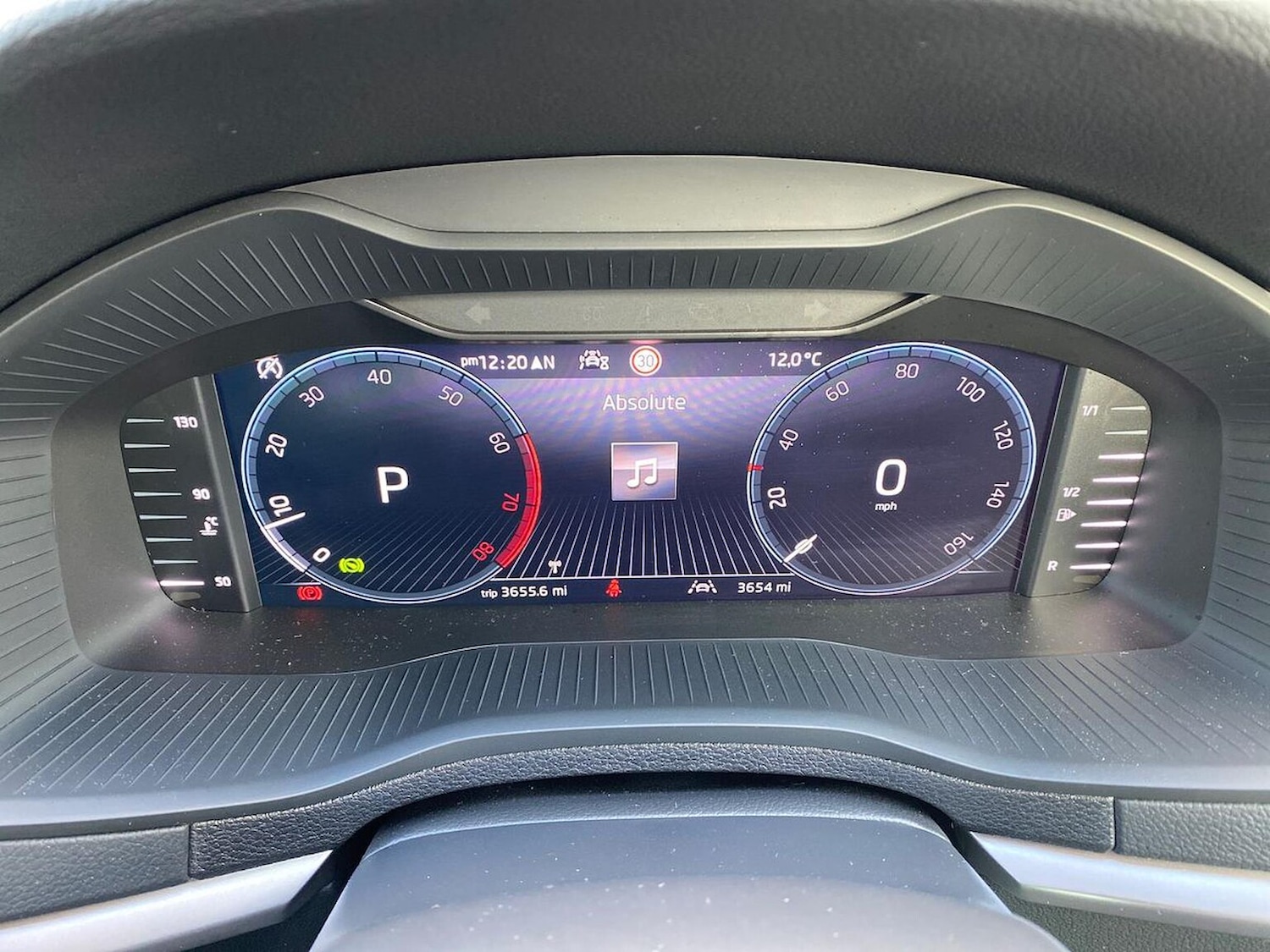 Used Skoda Karoq 2025 for sale - 76407364: Photo 46