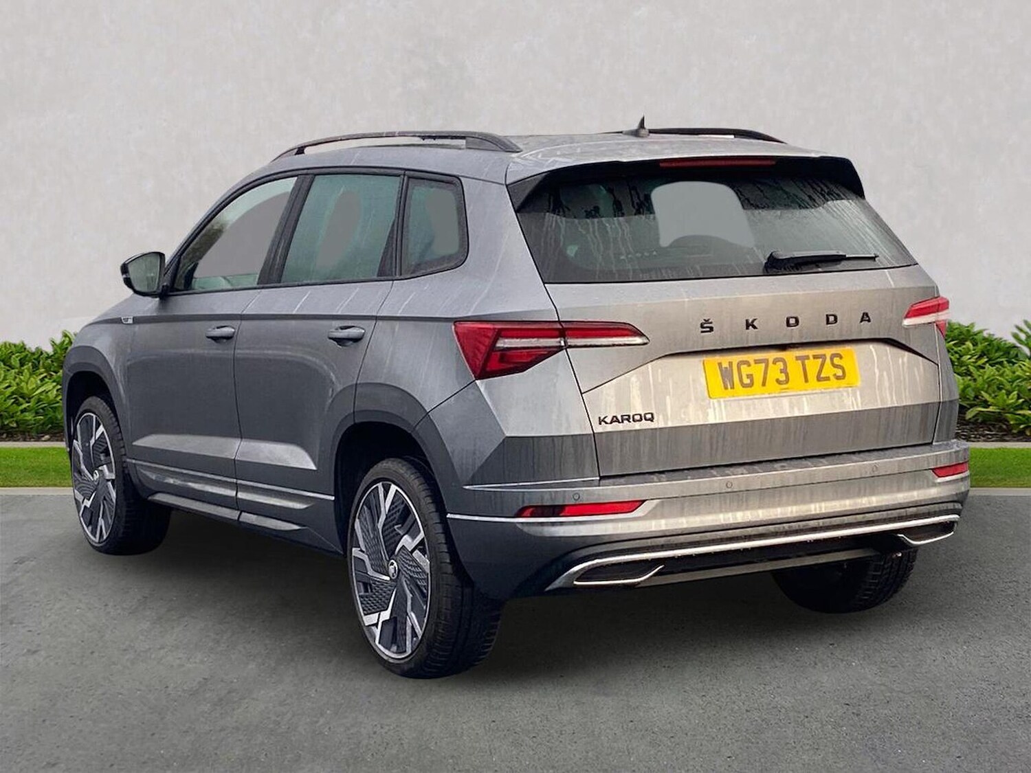 Used Skoda Karoq 2024 for sale - 76958768: Photo 2