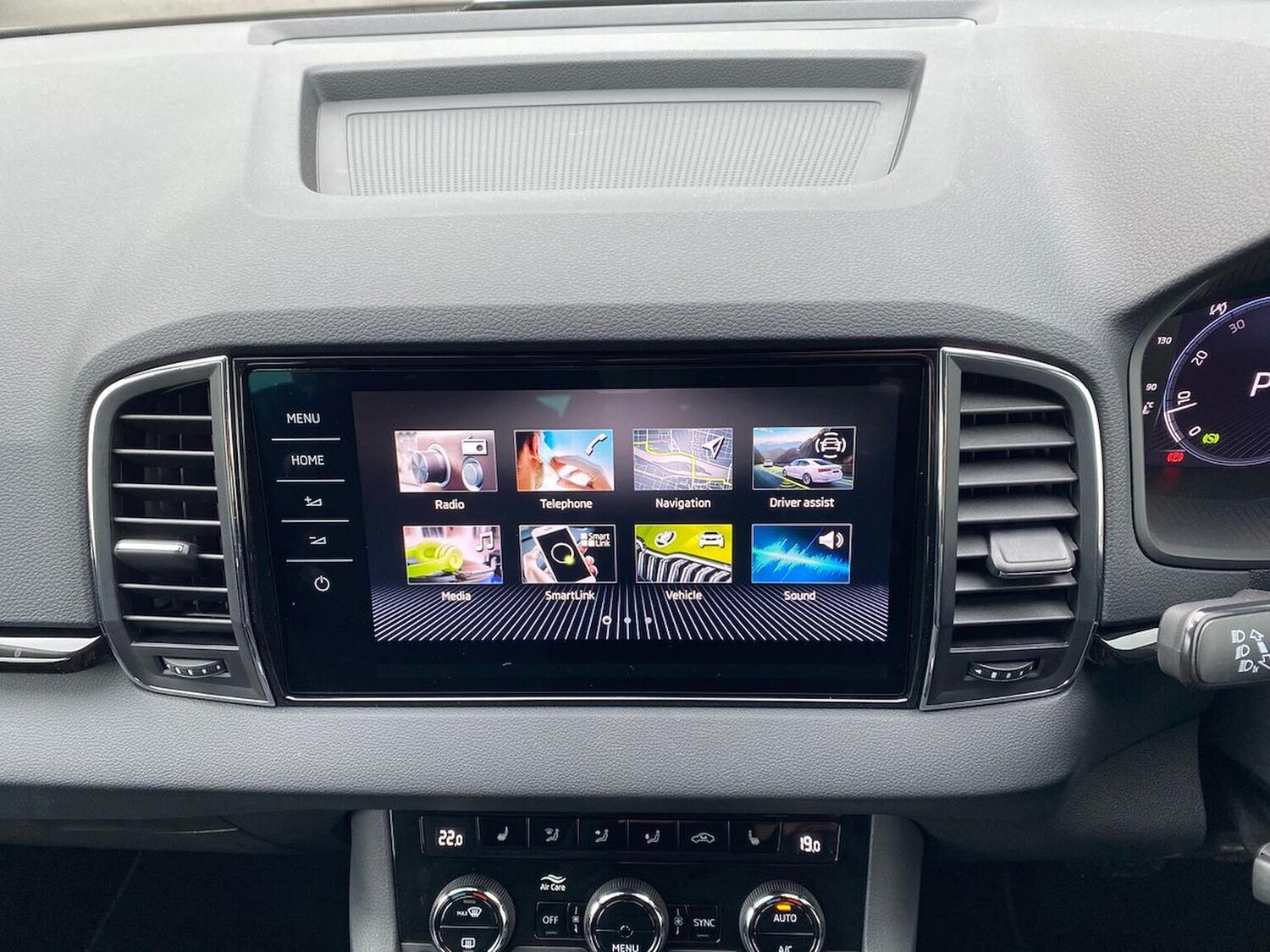 Used Skoda Karoq 2025 for sale - 77872120: Photo 12