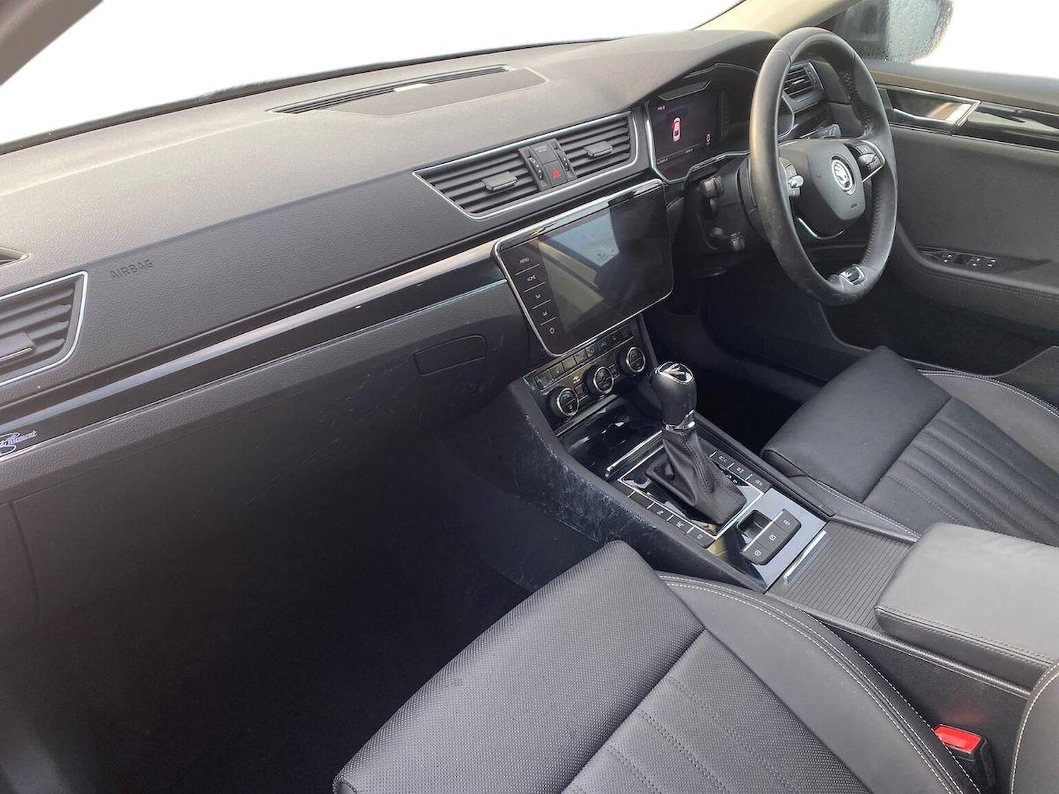 Used Skoda Superb 2022 for sale - 76957530: Photo 8