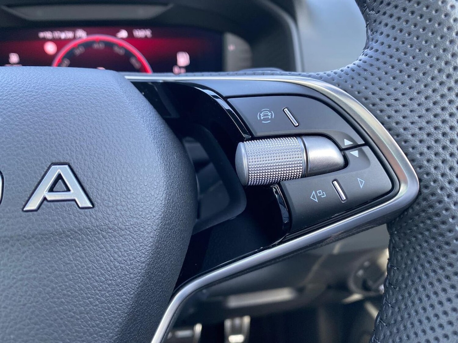 Used Skoda Karoq 2025 for sale - 78193417: Photo 26