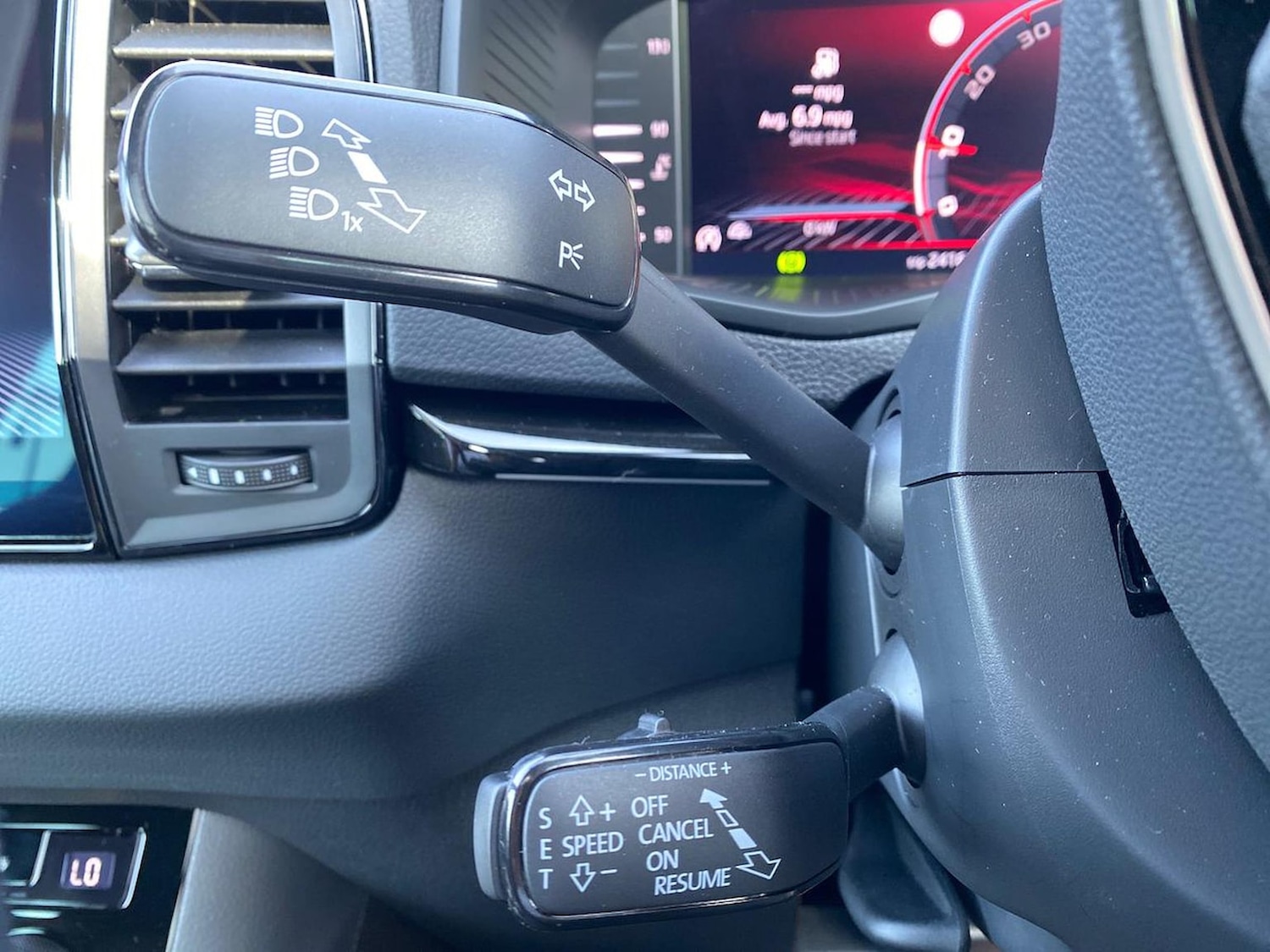 Used Skoda Karoq 2025 for sale - 78193417: Photo 29