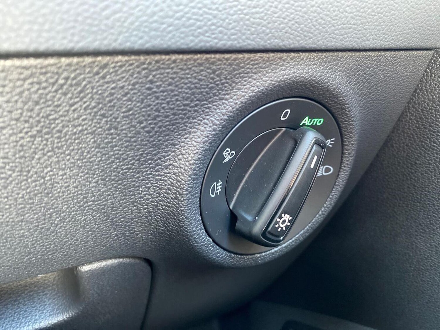 Used Skoda Karoq 2025 for sale - 78193417: Photo 43