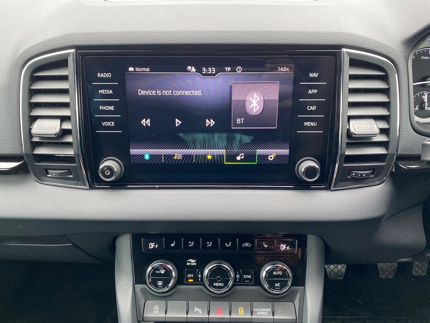 Used Skoda Karoq 2022 for sale - 78193395: Photo 12